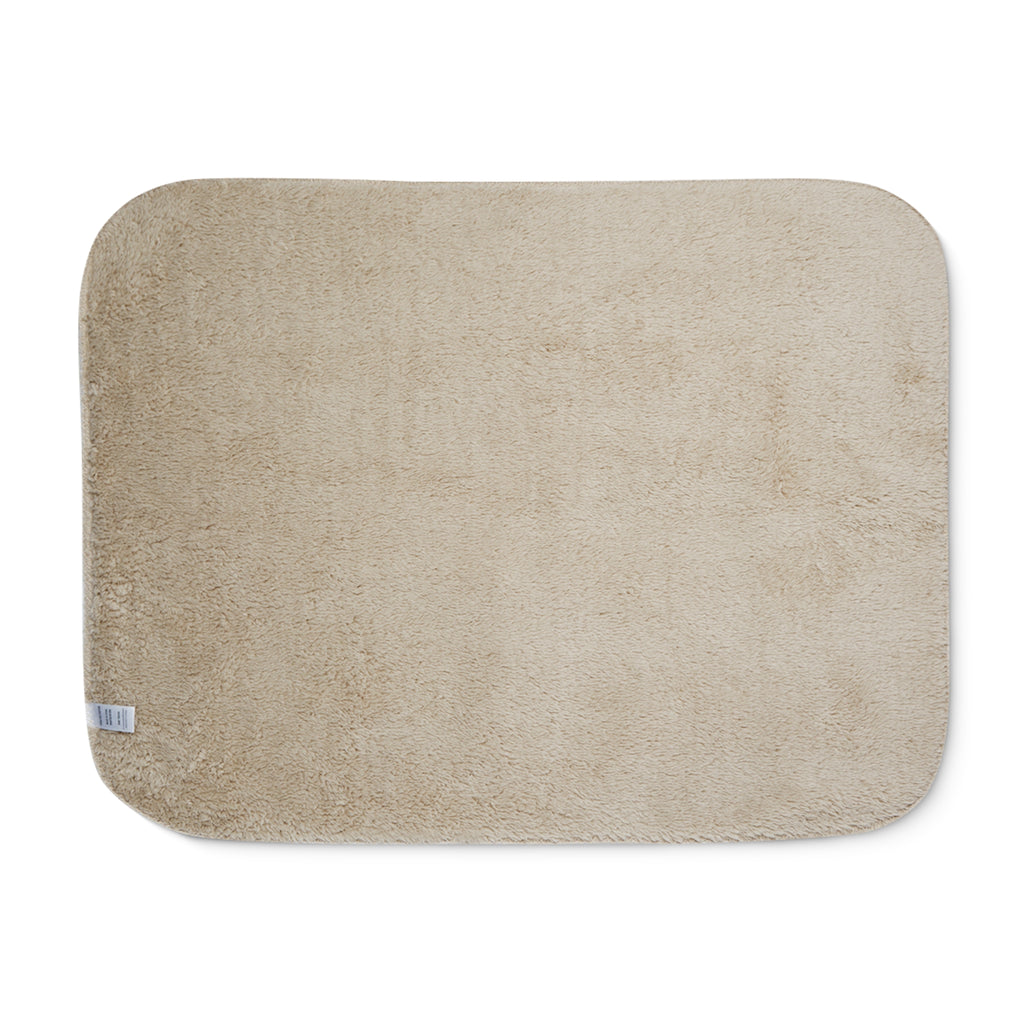 Back of the brown leopard print sherpa blanket in beige soft sherpa